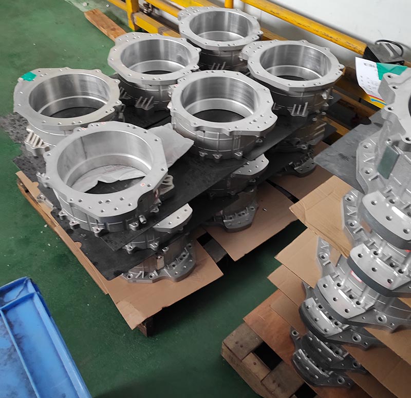 1736172542914480.jpg 新能源電控2.jpg